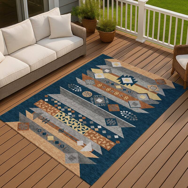 Machine Washable Indoor/ Outdoor Global Tuca Chantille Rug