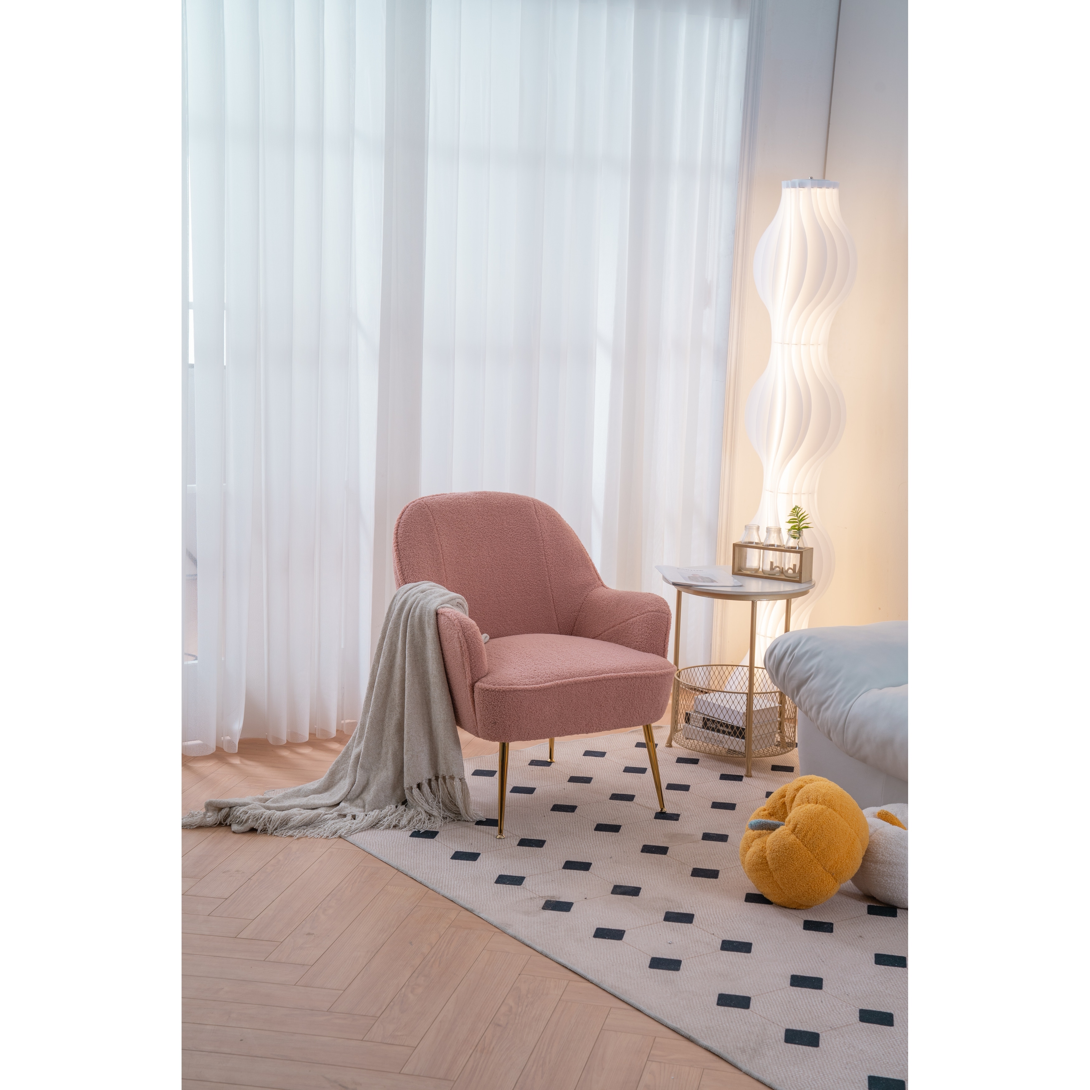 Baby pink bedroom chair best sale