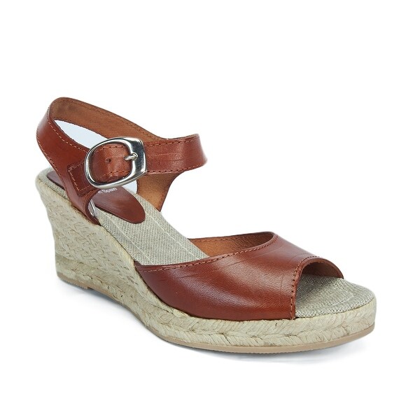 tan espadrille sandals