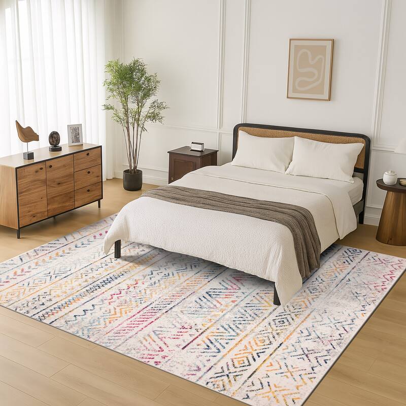 The Curated Nomad Midtown Geometric Distressed Bohemian Rug