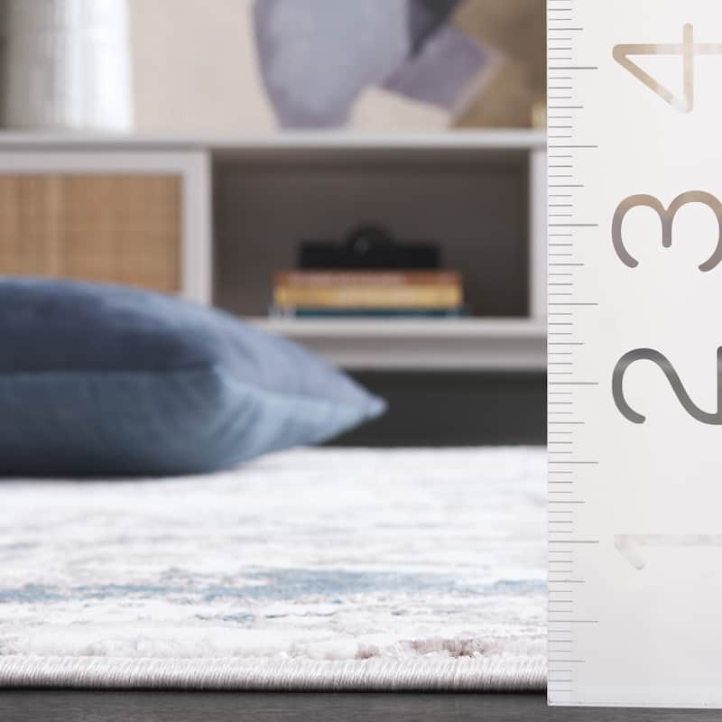 SAFAVIEH Rana Roelofke Modern Contemporary Rug - 5'3" x 7'6"