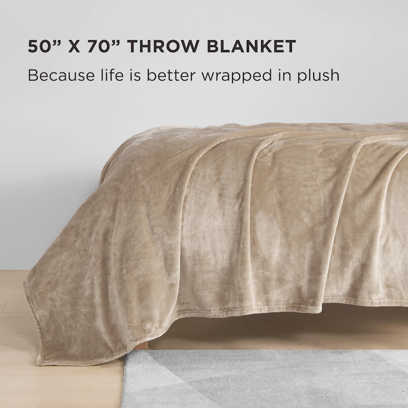 The Sheet Lab Solid Plush Throw Blankets