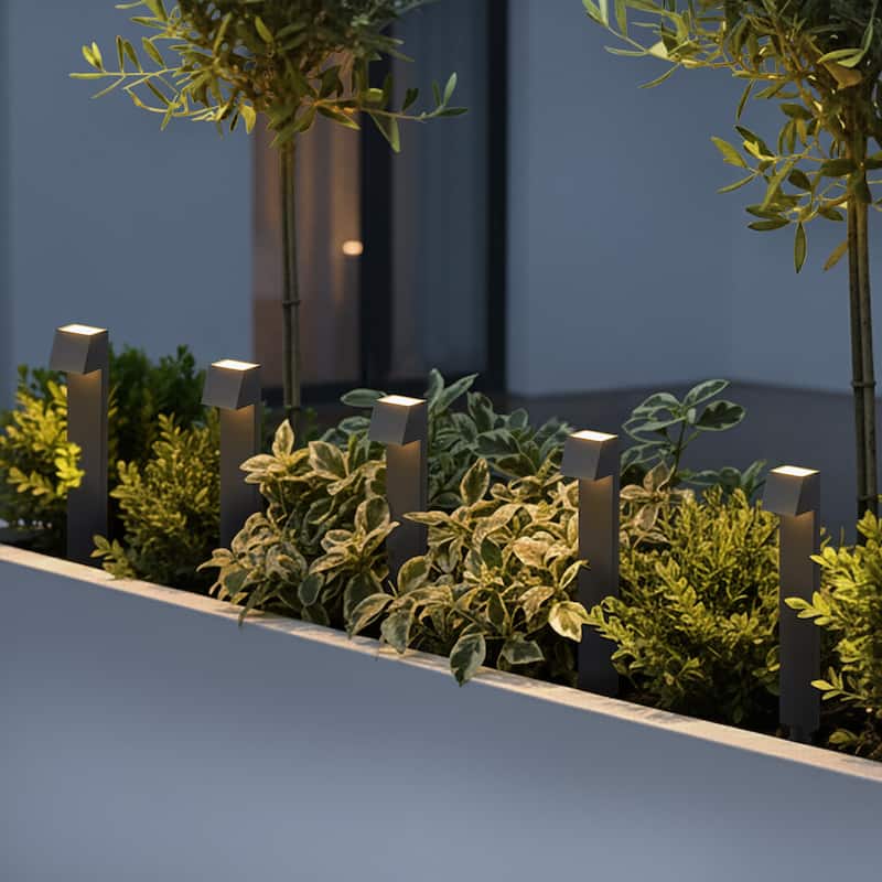 C Cattleya Low Voltage Matte Black Aluminum LED Outdoor Path Lights