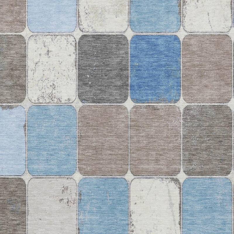 HomeRoots Geometric Transitional Rectangle Outdoor Rug