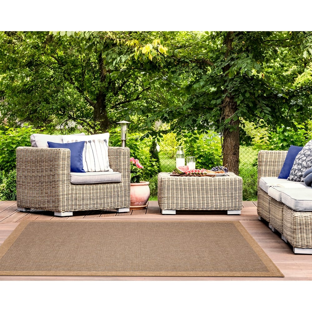Liora Manne Sahara Texture Border Indoor/Outdoor Rug