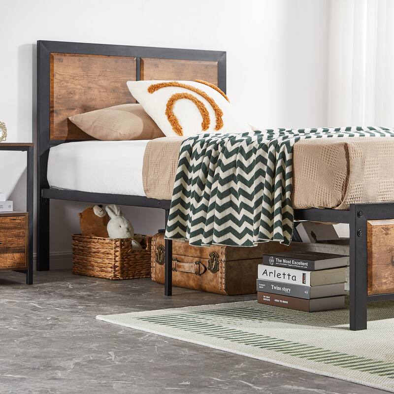 Bedroom Set of 3 Wood Headboard Platform Bed Frame Set of 2 Nightstands with Charging Station USB Port
