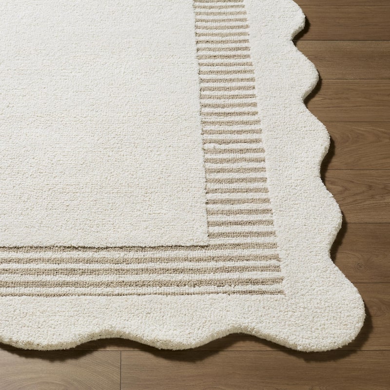 Livabliss Scalloped Modern & Contemporary Area Rug