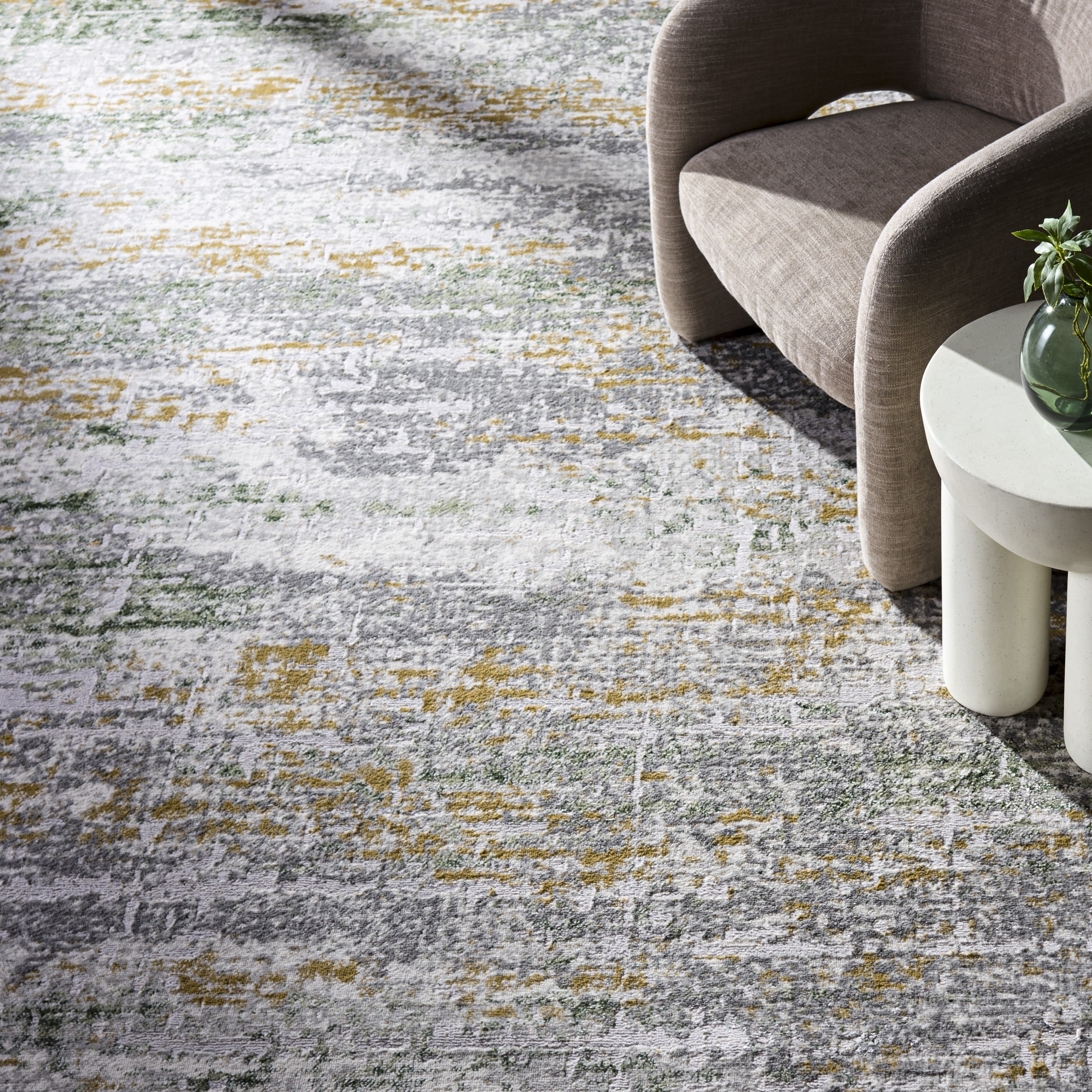 SAFAVIEH Palma Arkie Modern Abstract Rug