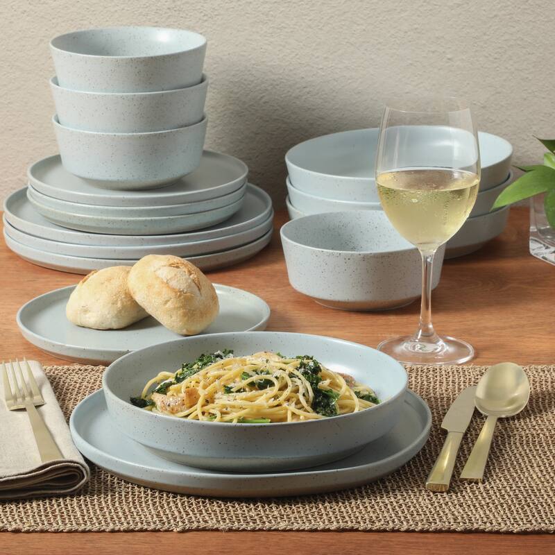 Gibson Elite Overbrook 16-Piece Pottery Clay Stoneware Stackable Dinnerware Set - Plates & Bowls, Reactive Glaze, Service for 4