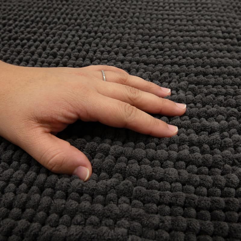 Mohawk Home Homespun Noodle Bath Rug