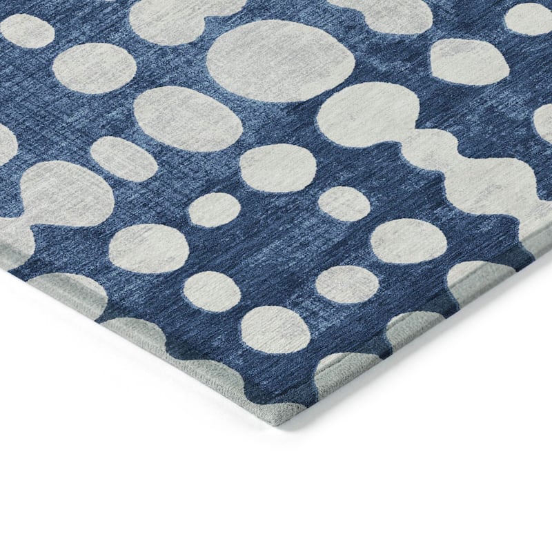 Machine Washable Indoor/ Outdoor Chantille Dots Abstract Rug