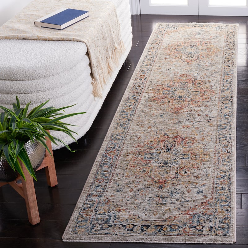 SAFAVIEH Silverado Yetta Vintage Oriental Rug - 2' x 8' Runner - Ivory/Blue