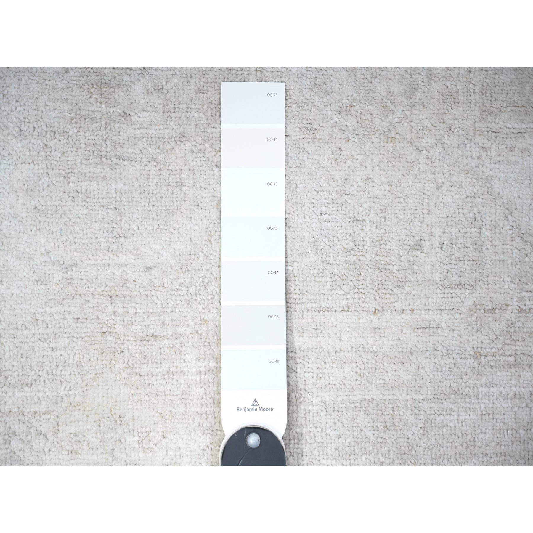 shahbanu-rugs-gainsboro-gray-night-white-white-wash-peshawar-faded