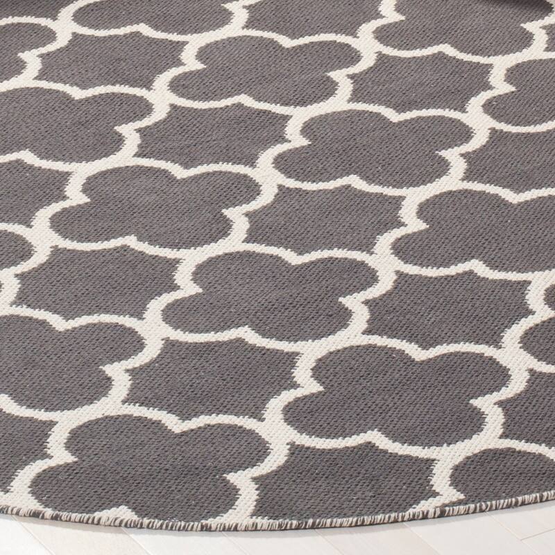 SAFAVIEH Handmade Flatweave Montauk Tristan Casual Cotton Rug