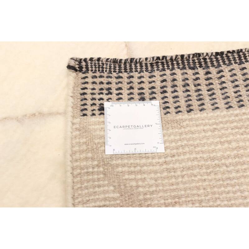 ECARPETGALLERY Hand-knotted Tangier Cream Wool Rug - 5'4 x 7'3