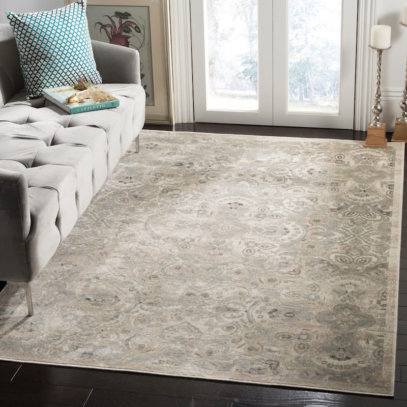 SAFAVIEH Persian Garden Delpha Vintage Boho Oriental Viscose Rug - 6'7" x 9'6" - Cream/Silver