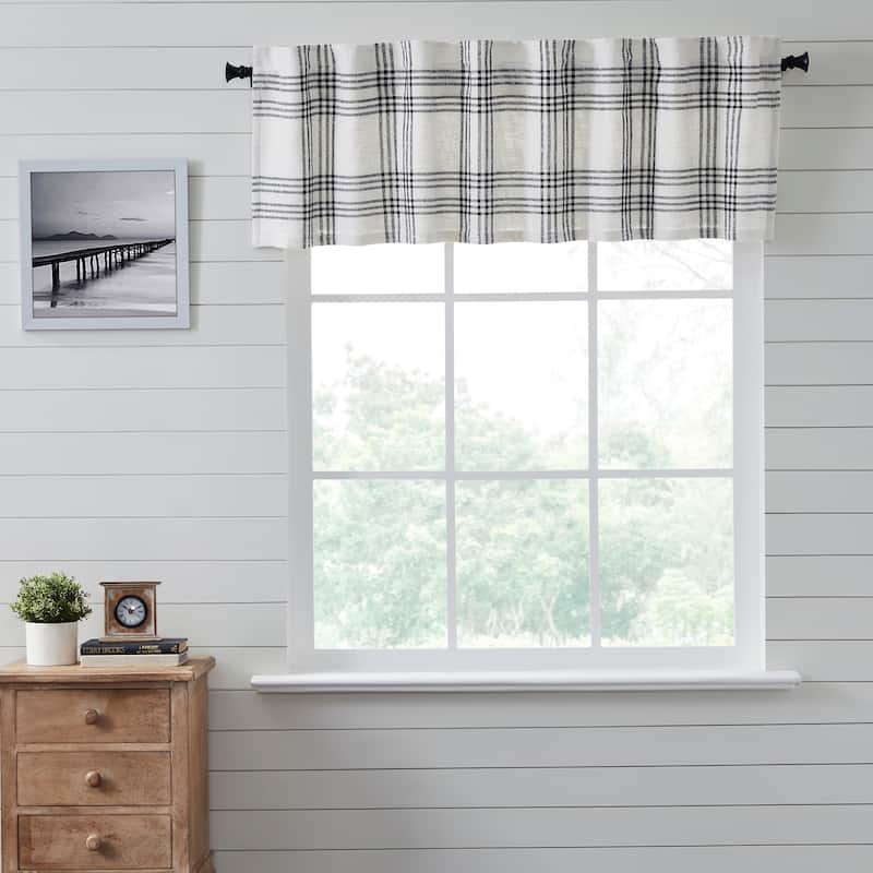 Black Plaid Valance 19x72 - M