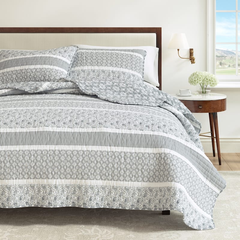 Linery & Co. Stripe & Paisley Microfiber Quilt Set With Shams