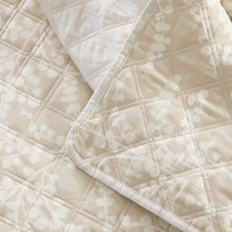 Martha Stewart Layered Branches Cotton Reversible Beige Quilt Set