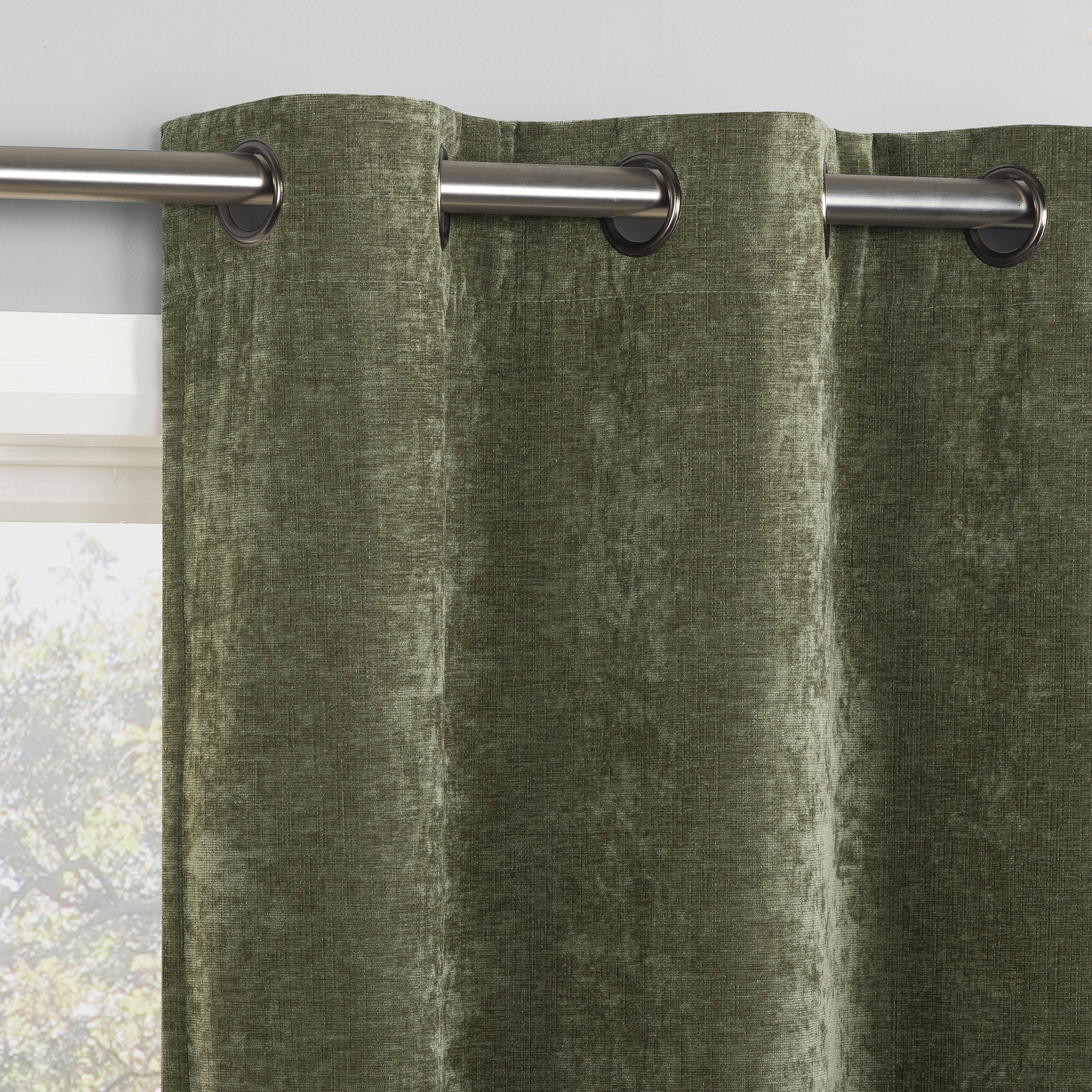 Sun Zero Isidora Velvet Magnetic Closure Total Blackout Grommet 1-Piece Curtain Panel, Single Panel