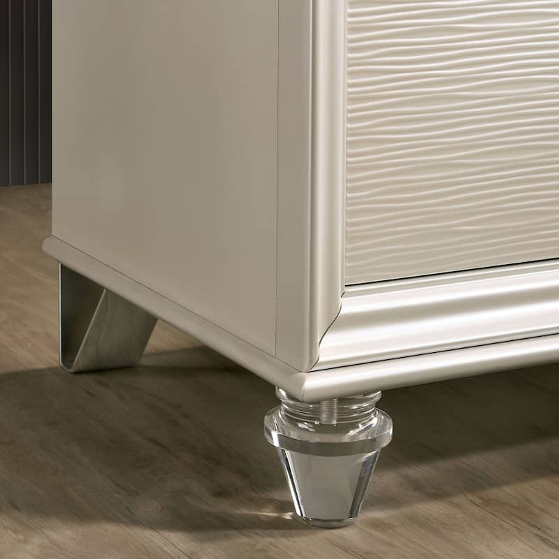 Allenby Contemporary Pearl White 4-Drawer Chest by Silver Orchid