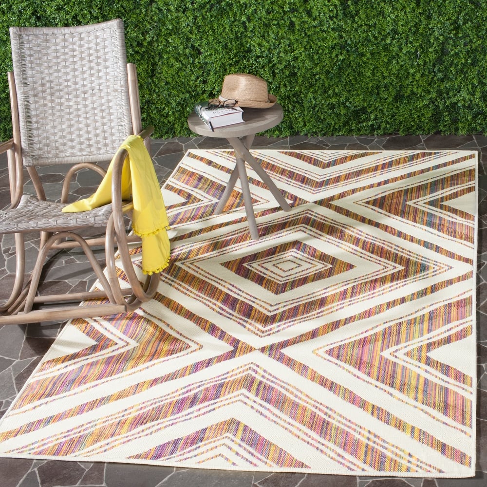 SAFAVIEH Havana Jacki Indoor/ Outdoor Waterproof Patio Backyard Rug