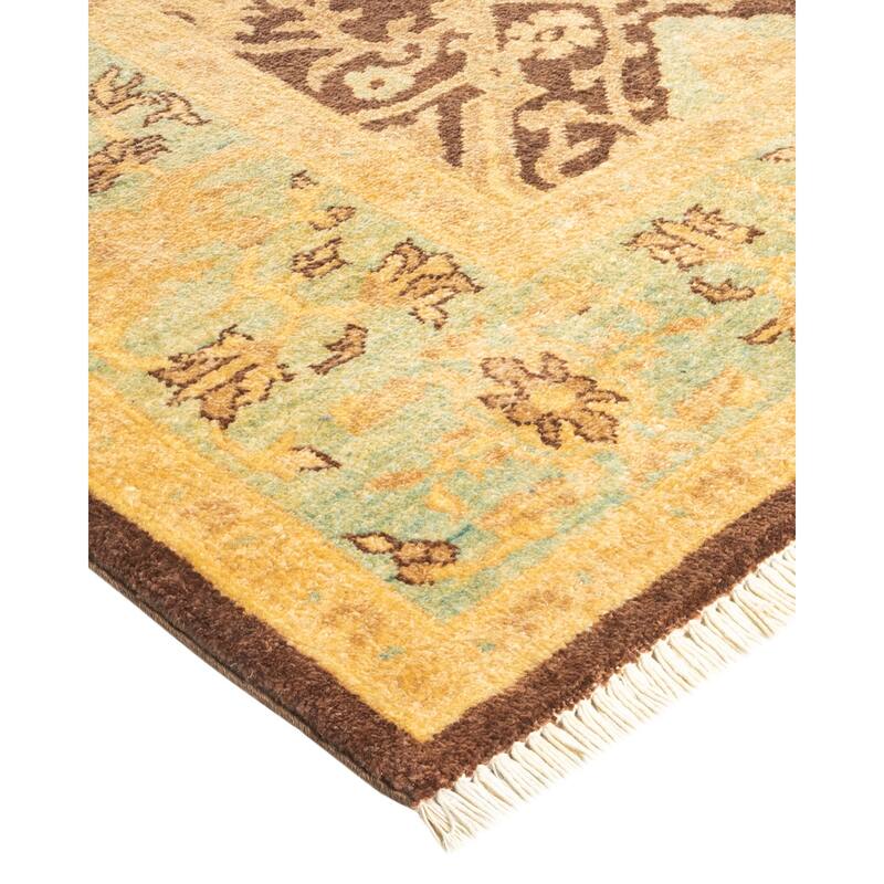 Overton Handknotted Wool Contemporary Floral Red Area Rug - 6' x 9'