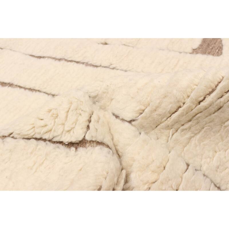 ECARPETGALLERY Hand-knotted Tangier Cream Wool Rug - 5'1 x 8'5