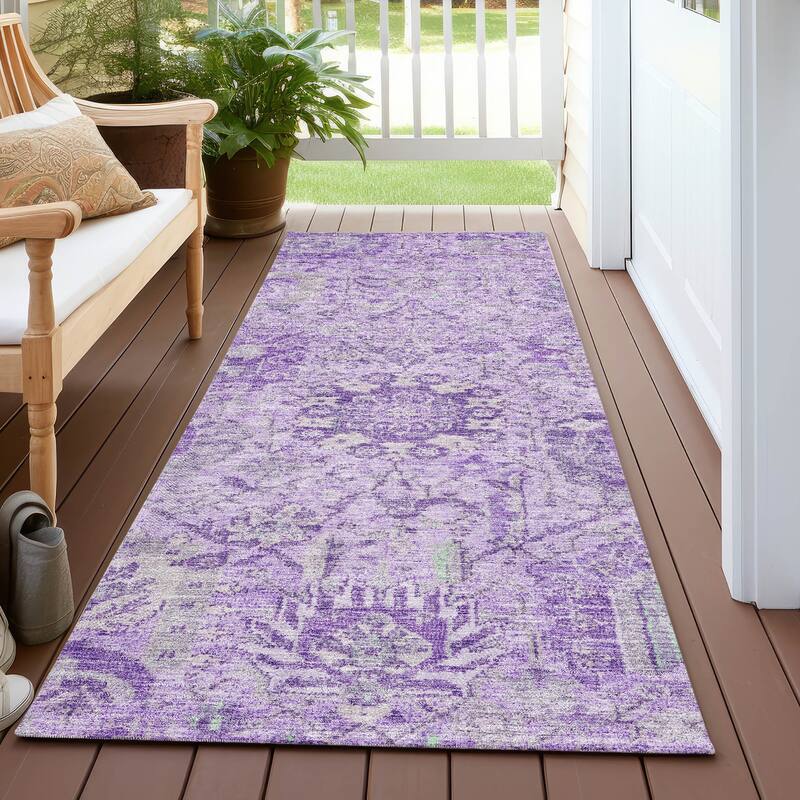 Machine Washable Indoor/ Outdoor Vintage Traditional Chantille Rug