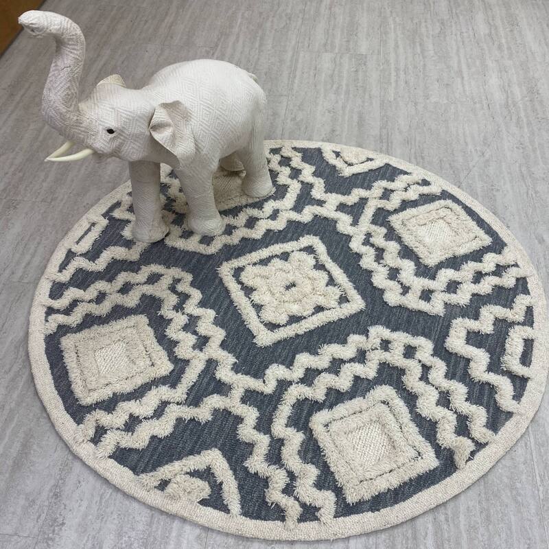Sevita Diverse Modern Geometric Hand-Tufted Round Rug - 4' Round