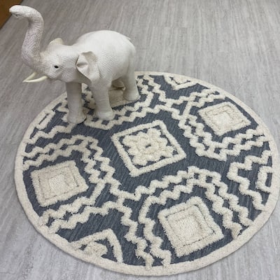 Sevita Diverse Modern Geometric Hand-Tufted Round Rug