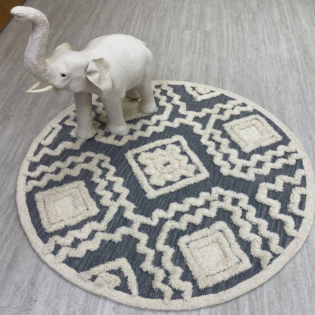 Sevita Diverse Modern Geometric Hand-Tufted Round Rug
