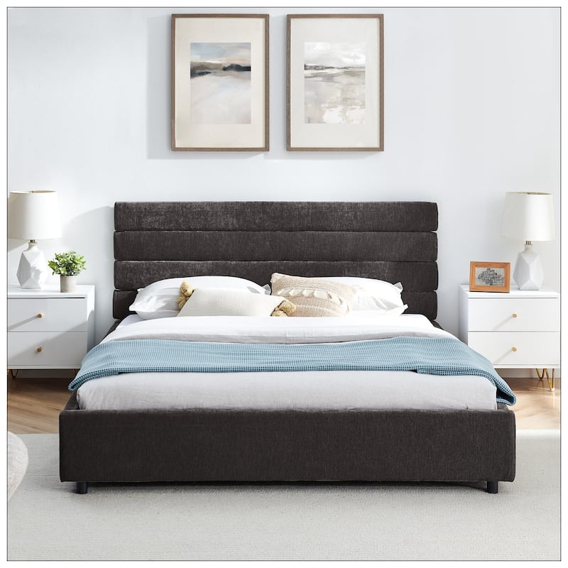 Queen size cushioned bed for Bedroom