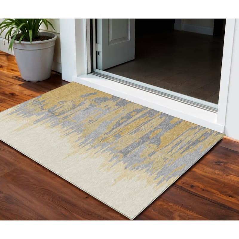 HomeRoots Abstract Transitional Rectangle Outdoor Rug - 3' x 5'