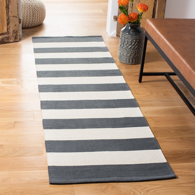 SAFAVIEH Handmade Montauk Caspian Stripe Cotton Flatweave Rug - 2'3" x 7' Runner - Grey/Ivory