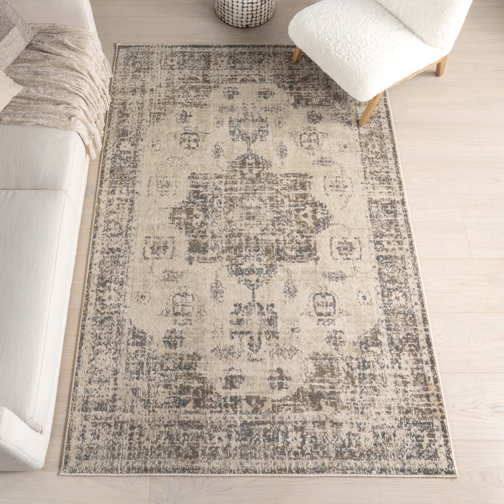 Nuloom Betania Faded Medallion Area Rug
