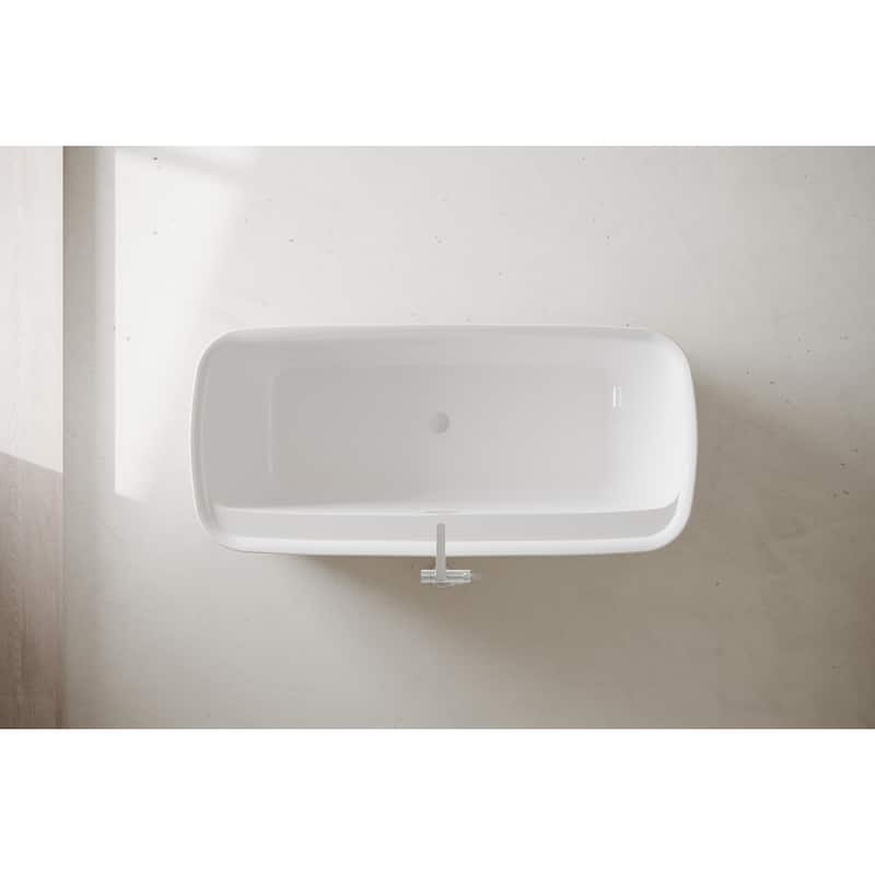 Chad Soaking Bathtub in Glossy White