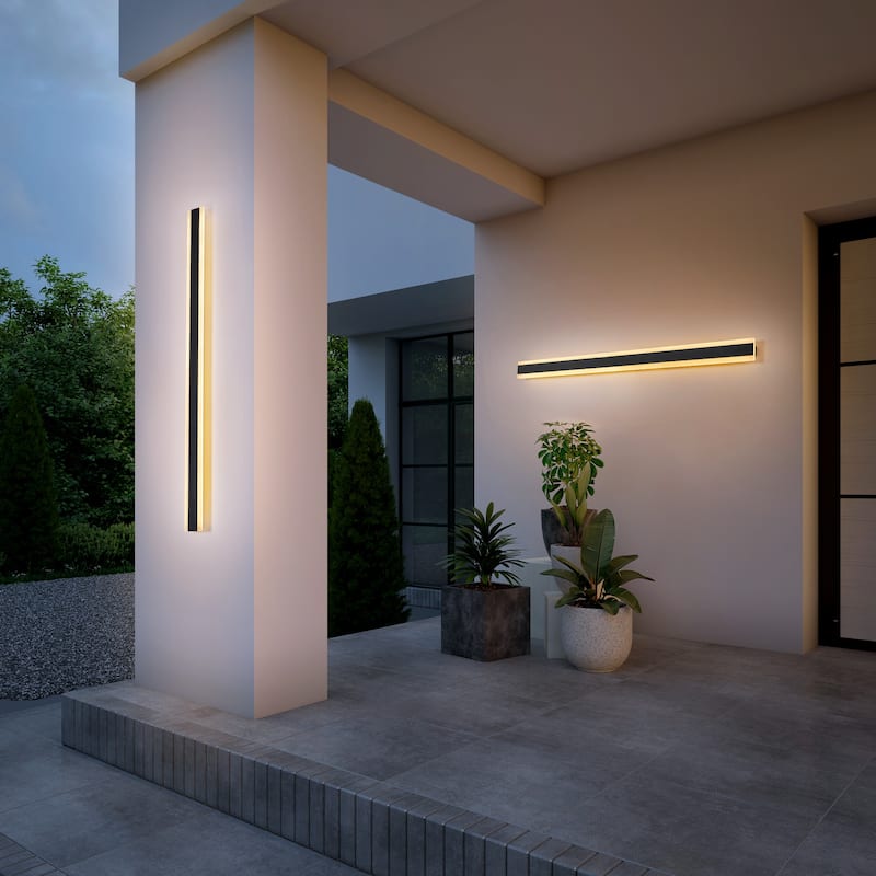 Modern Linear Strip Acrylic Integrated LED 3000K Warm Light IP65 Waterproof Outdoor Wall Lights