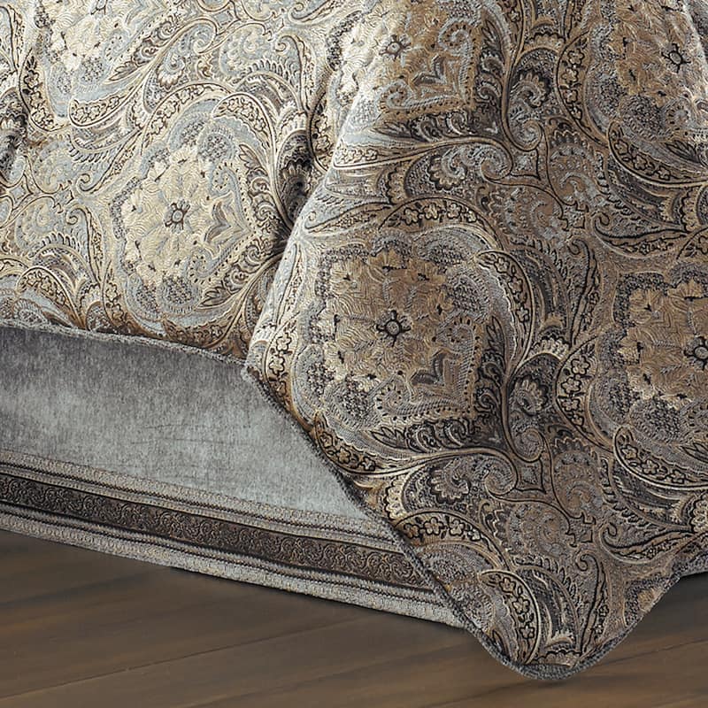 J. Queen New York Provence Comforter Set - King