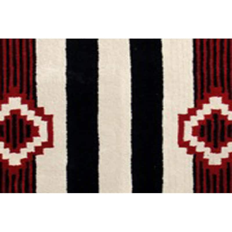 Hand Tufted Southwestern Non Skid Stain Resistant Area Rug - 8' X 11'