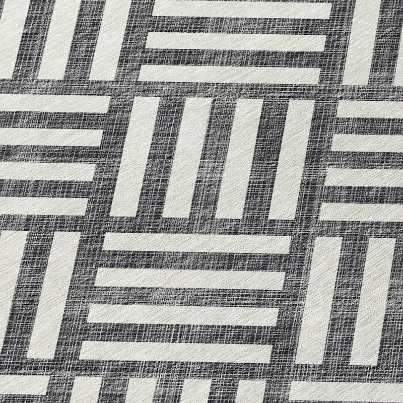 Machine Washable Indoor/ Outdoor Chantille Modern Geo Rug