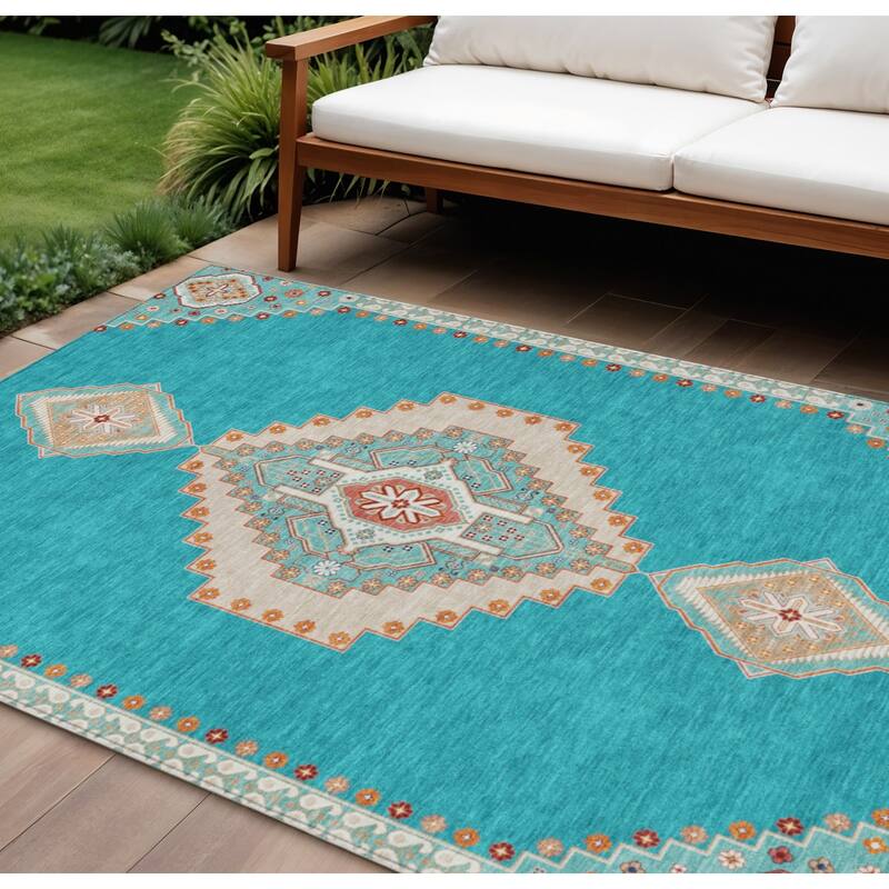 HomeRoots Oriental Traditional Rectangle Outdoor Rug - 10' X 14'