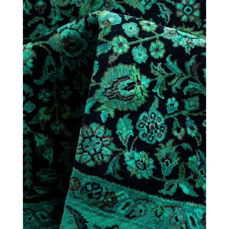 Overton Hand Knotted Wool Vintage Inspired Modern Contemporary Overdyed Green Round Area Rug - 4' 7" x 4' 7"