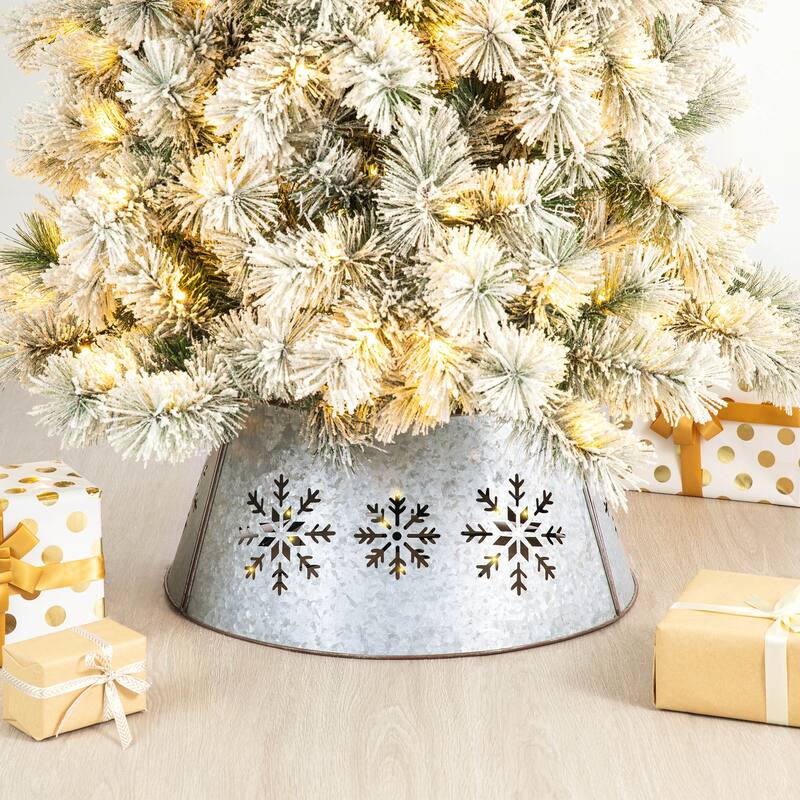 Glitzhome Christmas Metal Diecut Snowflake Tree Collar with Lights