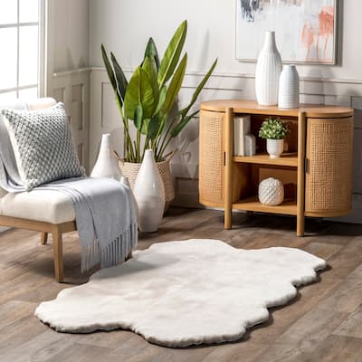 Nuloom Corra SuperiorWash Faux SheepSkin Machine Washable Area Rug