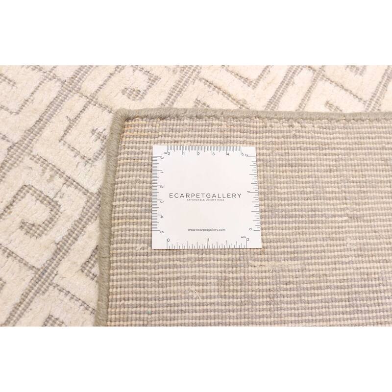 ECARPETGALLERY Hand Loomed Elysian Ivory Rug - 5'1 x 7'11