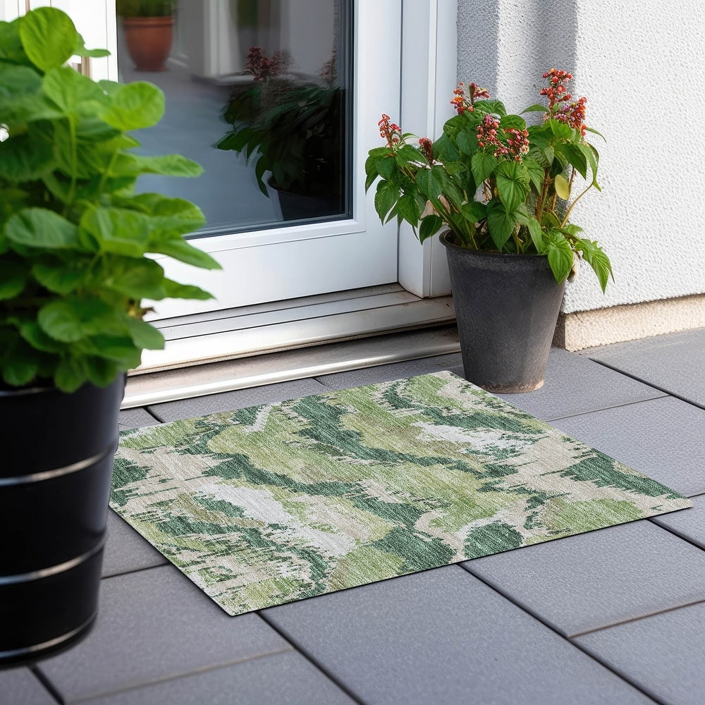 Machine Washable Indoor/ Outdoor Chantille Ombre Abstract Rug