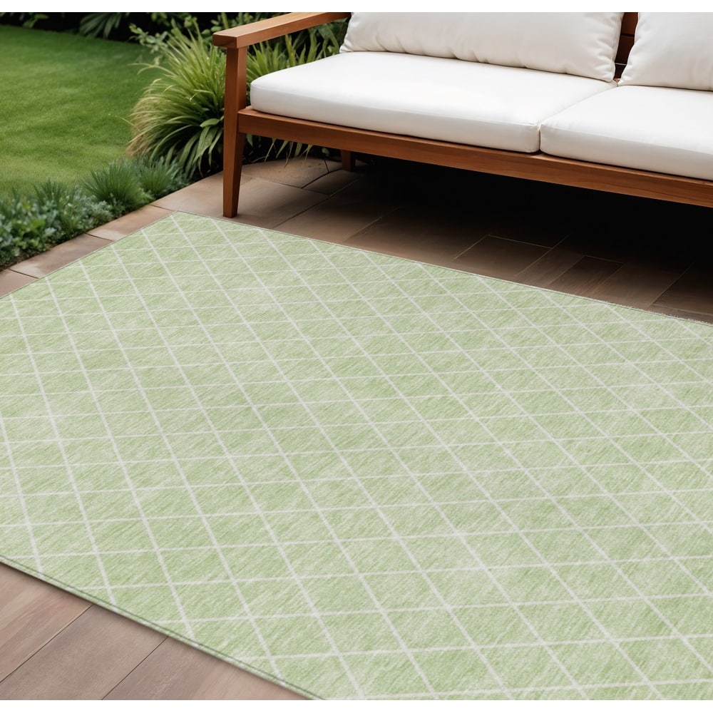 HomeRoots Geometric Transitional Rectangle Outdoor Rug