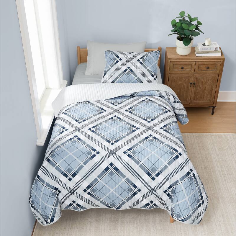 Truly Soft Lars Plaid 3 Piece Quilt Set
