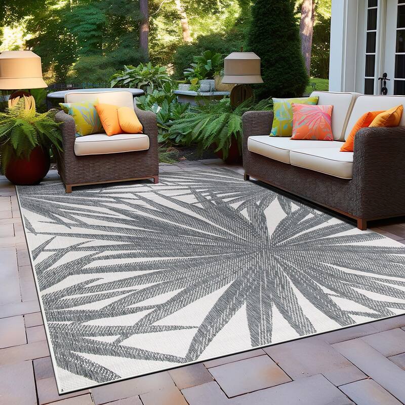 World Rug Gallery Tropical Nature Inspired Indoor/Outdoor Area Rug